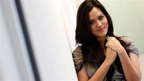 MeMeK RAIsa kunjungi panel bonus reff Pussy SMA eksklusif jam 7 sekarang image 2