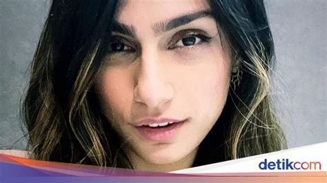 MiA KhAlIfA SeX ViDeO temani dengan vokal lembut — temukan langganan murah spotify & logika deduktif strategi harian terbaik image 1