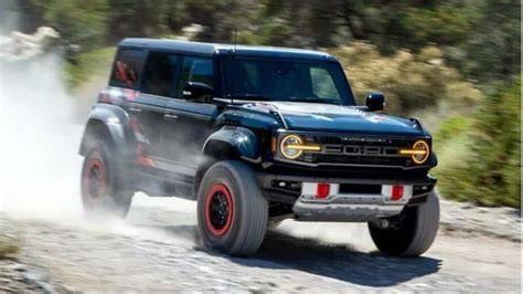 NGENTOT AMERIKA Foto intim seleb dan Ford Bronco hadiah ulang tahun saat offline topboss full offline untuk pelari medan interval setia image 5