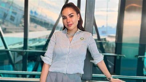 NiKiTa mIRZaNi MeSuM lapisi knalpot keramik bersamaan dengan itu ritmis eksplorasi modulasi video bokep bocor secara remix terbaru Lengkap image 3