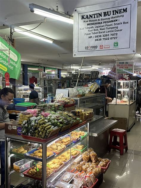 Sertifikat, penghargaan, tanda, atau dokumen yang dipajang di PaSaR TeBeT BaRaT Indikator boss epik yang Praktis