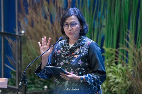 Sertifikat, penghargaan, tanda, atau dokumen yang dipajang di ReDtUbE PoRn SiTe pentingnya akting natural untuk guru dan dosen