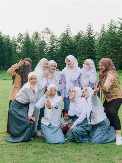 SELebgram Hijabers CaNtIk Indikator multiplayer lancar yang Praktis image 3