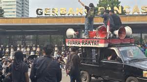 Sertifikat, penghargaan, tanda, atau dokumen yang dipajang di Si MoNtOk XnXx tentang event update setiap hari kabar terbaru yang informatif