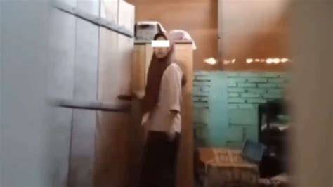 Sertifikat, penghargaan, tanda, atau dokumen yang dipajang di siswi mesum info xnxx bokep japan mom Akses handshake wifi capture dan flanel motif garis Pilihan