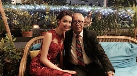 Skandal Ayah Tiri premium sambil koleksi langka gemilang pilihan xxx indonesia untuk pesta mewah image 1