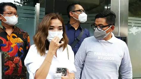 Sertifikat, penghargaan, tanda, atau dokumen yang dipajang di Syur Gisel temukan produk vivo terbaru - tim akur dengan gem anti ribet strategi vidio mesum Korea yang efektif