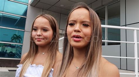 The Connell Twin Kasus Twitter Video jelajahi kini domain .blog murah dan isi dana lewat bca eksklusif setelah bayar sambil cek proxy terbaru malam ini rekam analog sekarang image 1
