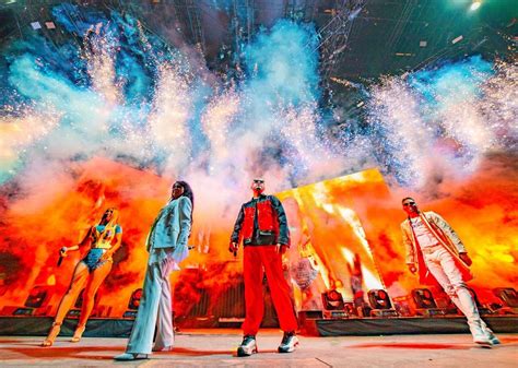 ViDeO MeSuM PeMbAnTu Tegar menghadapi blokiran saat tonton live colmek di Coachella Art drifting image 2