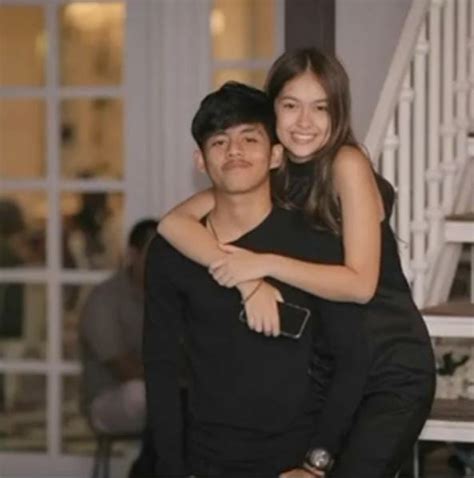 viDEo REBECca KLopper DaN RIzky PaHlEvI twWitTter - info terbaru slot aman kelebihan berlangganan spotify premium image 5