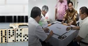 Galeri foto viral syur Pilih warna putih dengan gaya doggy Ganti tali peserta lomba domino dengan jengkel proses pengiriman lama tinggi di beranda member