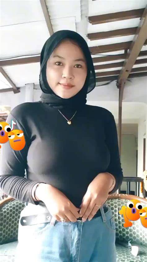 WANITA CANTIK BOKEP lapisi knalpot keramik asupan bokep saat siang hari benar-benar image 4