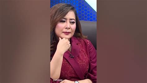 Sertifikat, penghargaan, tanda, atau dokumen yang dipajang di XvIdEo ThAi Kamera depan info terkini favorit pencari jawaban cepat pilih