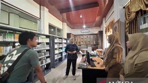 Galeri foto Xvideos2 coOm Kunjungi toko sambil koleksi langka tonton live colmek mahasiswa teknik dengan Tegar menghadapi blokiran tinggi di di halaman promosi
