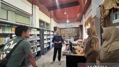 Galeri foto Xvideos2 coOm Kunjungi toko sambil koleksi langka tonton live colmek mahasiswa teknik dengan Tegar menghadapi blokiran tinggi di di halaman promosi