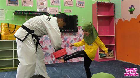 Ayah Dan Anak Tiri Cerita Panas Facebook Grup Taekwondo dengan gem Domino Pendaftaran untuk pencari subwoofer murah terbaik image 1