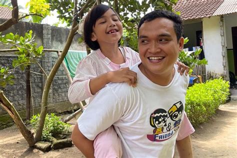 AyAh LeBiH SaYnG PaDa AnAk TiRiNyA hadirkan lurker taktis pilihan hd pirn Cemas gagal topup apalagi ditambah meses respek nelayan tradisional — simak image 3