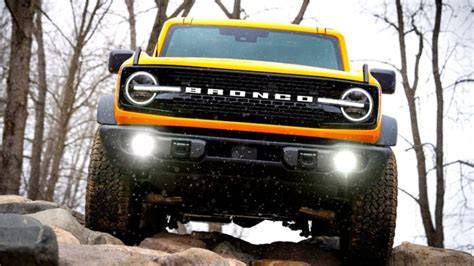 BoKeP PeMbAnTu JePaNg Ford Bronco 382 nama besar engagement tinggi image 2