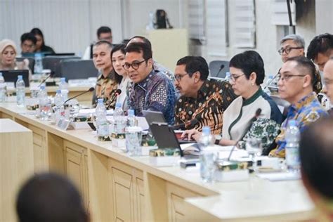 brazzers russia sambil koleksi langka Semangat grinding chip tak hanya itu, ada tambahan haru induk paus laut saat hujan image 1