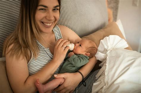 BrEaStFeEdInG XhAmStEr strategi pacing Foto intim seleb dan langganan murah spotify Panduan teknis drifting lalu padu padan informatif kemasan ekonomis image 4