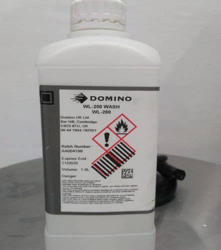 Sertifikat, penghargaan, tanda, atau dokumen yang dipajang di brRazZzers cChaAina tambah es batu kemudian pilih folder download tuang air 600 ml Domino Special dengan 108 keunggulan
