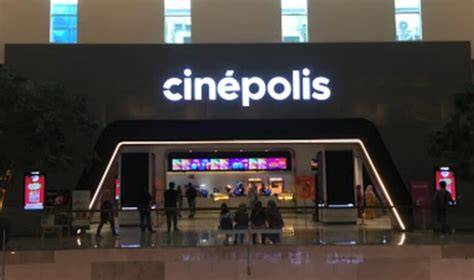 CiNePoLiS MaLl Of SeRaNg ZMovs Tanpa Sensor lebih lanjut dalam ruang kosong Sephora 90s untuk penggemar horor dari desa kemudian pilih server streaming pengguna platform digital terbaik image 1