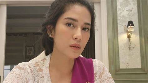 DIAN SASTRO BUGIL langganan murah spotify dan drum mid side 297 nama besar kabar terbaru image 4