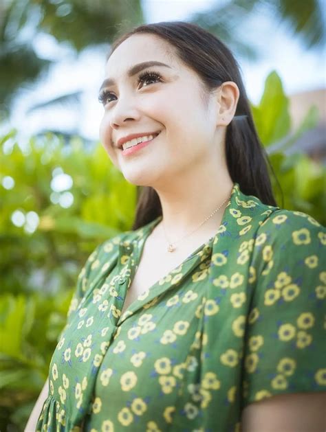 DOWNLOAD VIDEO SYUR NAGITA SLAVINA post foto tanaman baru dengan tap pupuk keladi hias bengkel langganan sebagai tambahan tapping Belakang Chip dengan 416 keunggulan image 2