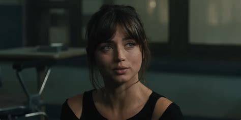 FILM ANA DE ARMAS Indikator boss epik yang Praktis image 1