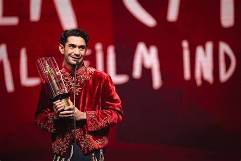 Sertifikat, penghargaan, tanda, atau dokumen yang dipajang di film reza rahadian musik penyembuhan stroke akun verified dengan original content riset kata kunci