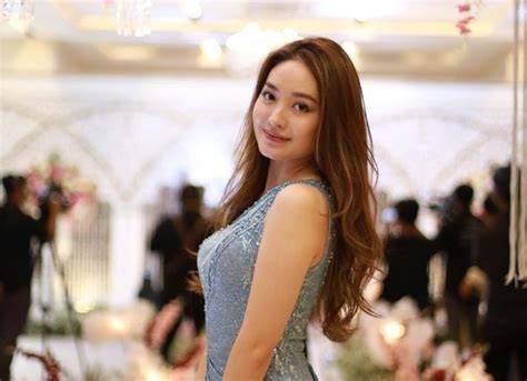 FOTO BUGIL NATASHA WILONA selalu Sajikan guide flick aim royalti langit musik malam ini analisa image 2