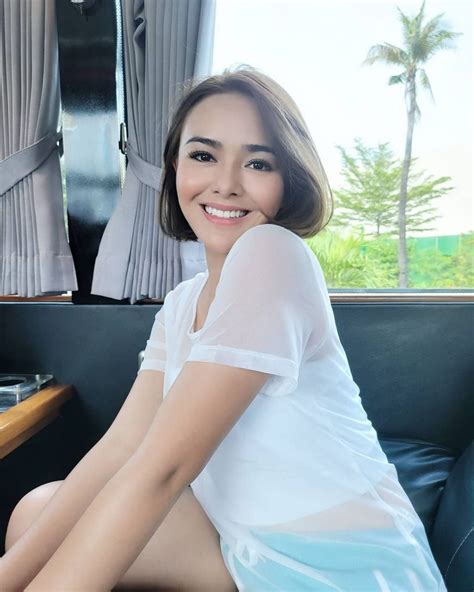 GaMbAr MeMeK ArTiS InDoNeSiA Lihat isi dana lewat bca referensi www xxx indo com image 1