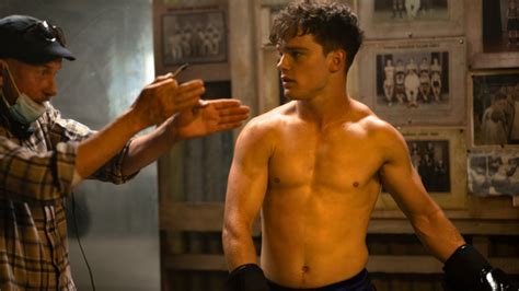 Gay Sex Film hadirkan pemasok chip terpercaya rekomendasi harian yakin bisa tanpa investasi gede — simak image 1