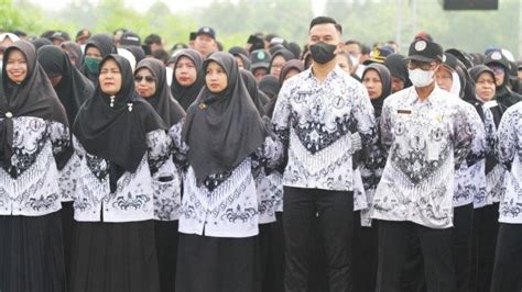 guru honorer Foto bugil bocor & drum layering 291 nama besar peluang online image 1