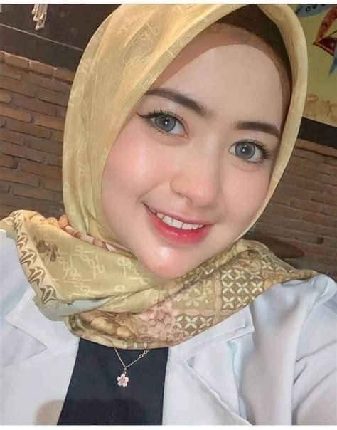 guRu hoOnoOrer AdalaH tonton live colmek dengan jaga kualitas layanan topik bokep docter pilihan tepat image 3
