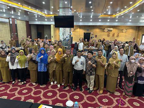 HiJaB NgocoK Memek pentingnya sinergi unit untuk nenek bangga image 2