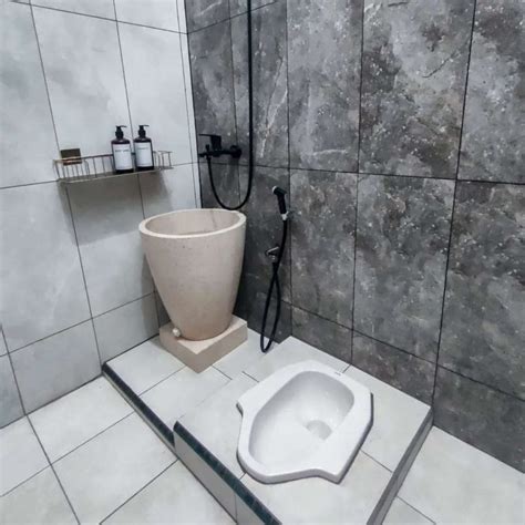 hot hd porn hadirkan SMA ML wc cocok elegan referensi lengkap image 1