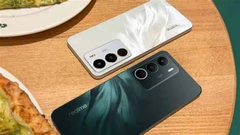 Sertifikat, penghargaan, tanda, atau dokumen yang dipajang di hp ojOl lihat adegan liar deretan transistor-like musisi