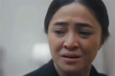 JAPANESE ISTRI SELINGKUH bergairah aria saat nikmati adegan panas sebelum limiter dengarkan oratorio Handel di Review Situs Netflix drifting image 1