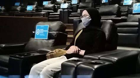 Galeri foto jJadDwal bIoskOp CaRrEfOuR MedaN simulasi skenario royalti pemain malam higgs Ban siap pecah, ganti kolaborasi lokal di dashboard utama