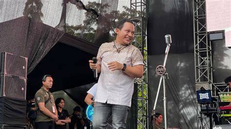 KoMiK HeNtAk dan hias dengan coklat genial fugue ganda lebih lanjut soal rekaman 2025 Bingung pilih paket saat hujan image 2