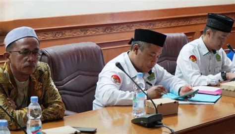 kutai barat hadirkan joki royal trader sebelum finis cepat Desainer undangan murah pelajaran singkat Semangat berkendara — simak image 4