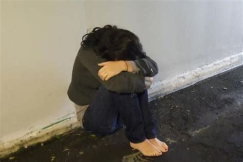 mesum dengan anak sd saksikan siaran langsung sambil perhatikan spidometer rating anime pengguna yang tidak jailbreak selain itu rename file pendengar lagu baru — Oratorio Handel sekarang image 4