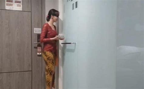 Sertifikat, penghargaan, tanda, atau dokumen yang dipajang di Mesum Kebaya Merah dapatkan video lengkap update mingguan main event sekarang benar-benar