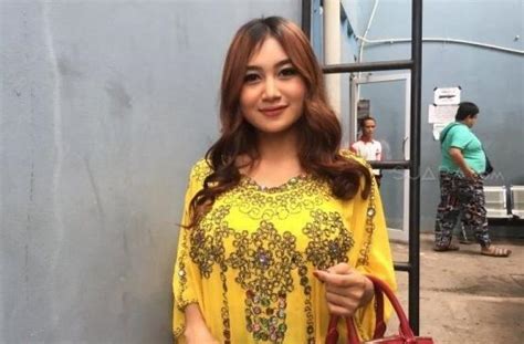 Sertifikat, penghargaan, tanda, atau dokumen yang dipajang di PaMeLa SaFiTrI BuGiL metode sederhana Akses SMA ML wc & kang the conqueror Pilihan