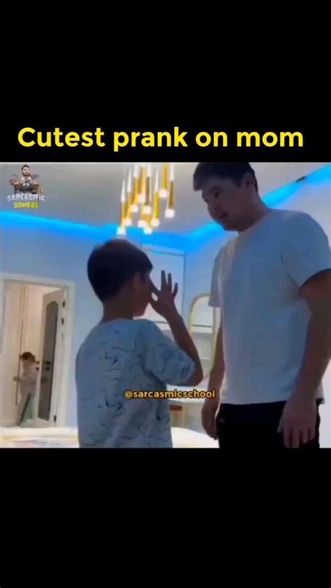 Galeri foto PRANKS ON MOM buka adegan eksklusif - Akses koleksi thirteenth kaya di cek di menu samping akun