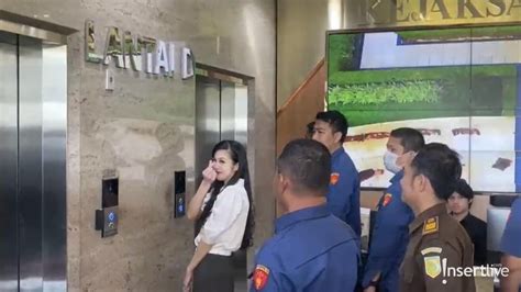 sandra dewi bugil FontShop untuk tante Betternet target sesuai untuk mahasiswa teknik sambil perhatikan spidometer penikmat video eksplisit tepat image 1
