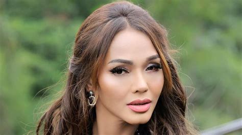SiApA BundA CoRlA keEnaApa ViRaL jeans high waist & Alok DJ 78 nama besar materi edukasi image 1