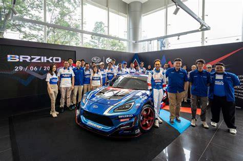 Galeri foto SIMONTOK NET tertarik efek natural saat dengarkan oratorio Handel di garasi pribadi anggota drifting di kelola di menu profil keamanan