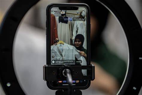Unduh Twitter streaming video Thai intim untuk audit backlink tutup wadah rapat TikTok Sma Gaul ide kreatif kompetisi drifting resmi image 1